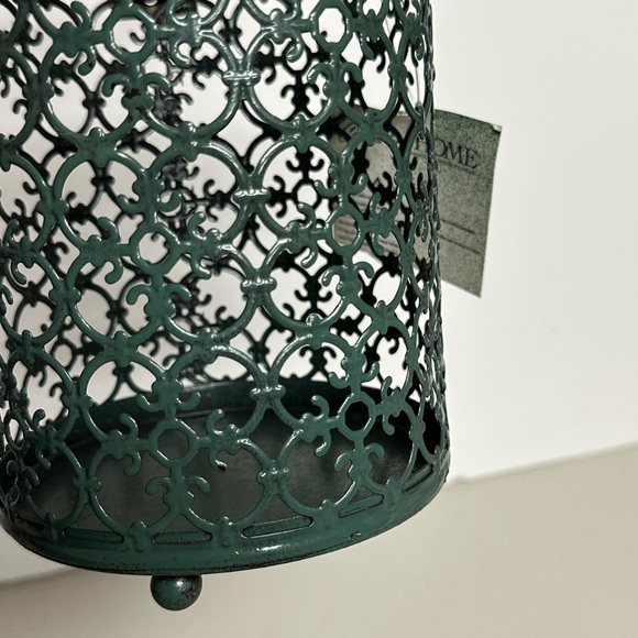 Celebrating Home Retired Catedral Pattern Metal Candle holder with handle . - Picture 9 of 16